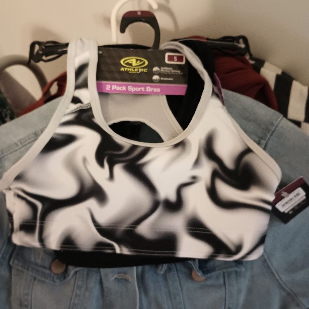 Girls brand new - Picture 1 of 5